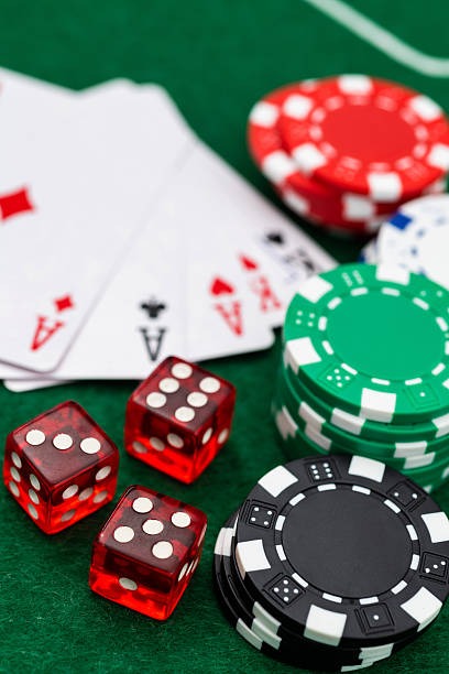 newbie Lucky Number draw interface showing number selection and results on mobile